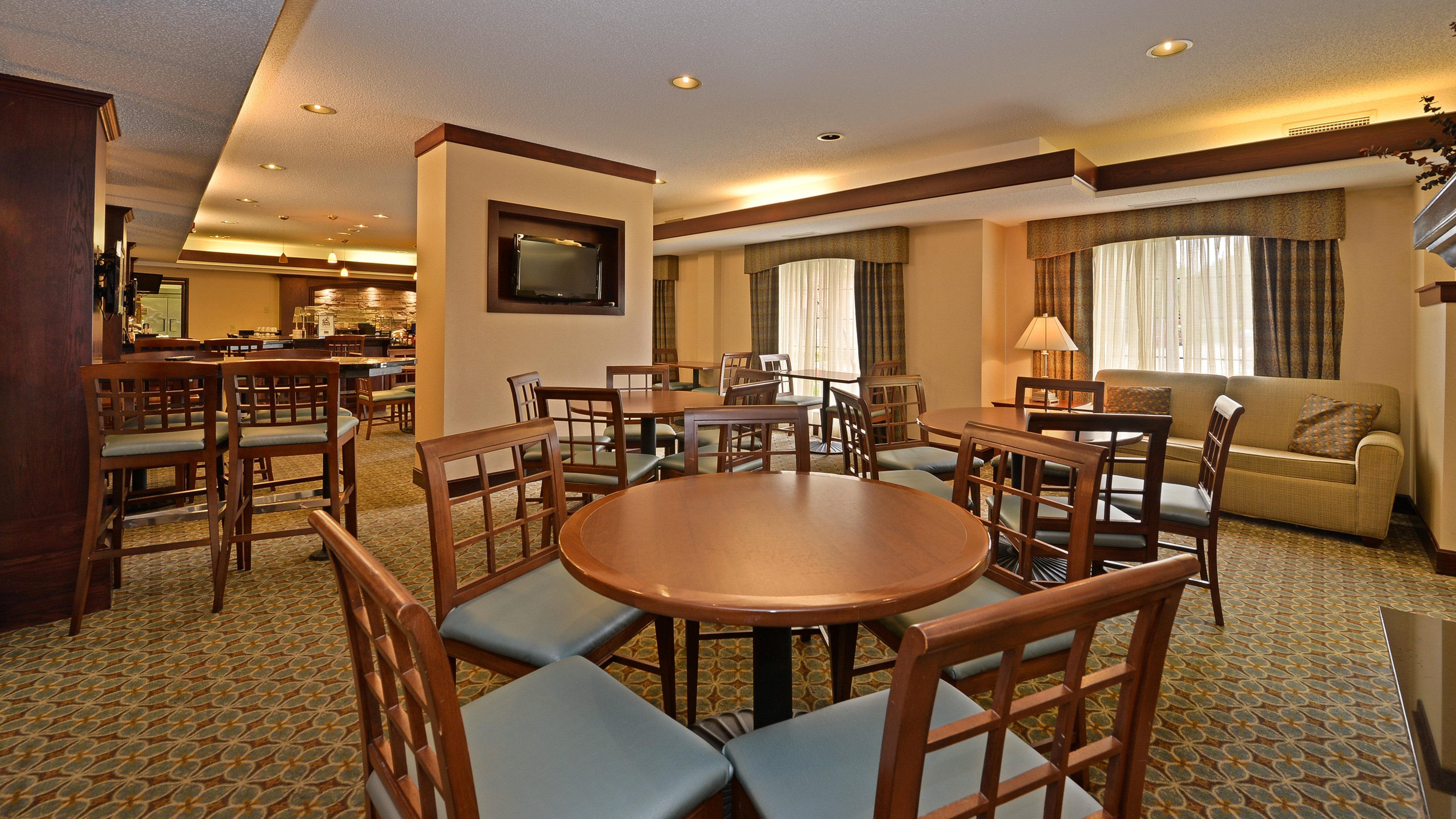 West Des Moines Hotels  Top 10 Hotels in West Des Moines, Iowa by IHG